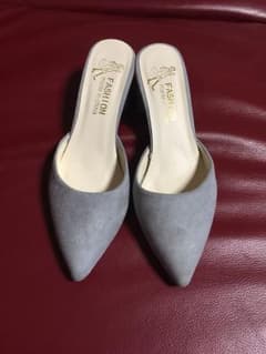 秋 冬用 パンプス サンダル ミュール 22.5㎝のサムネイル