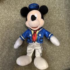 ディズニーランド　ミッキーマウス　ぬいぐるみバッジのサムネイル