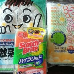 mao（購入前プロフ必読おねがいします）さん専用♪♪♪スポンジ達～お掃除グッズ♪のサムネイル