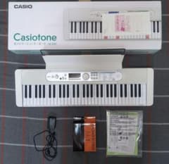 CASIO LK-530 光ナビゲーションキーボード 61鍵盤 ＋楽器