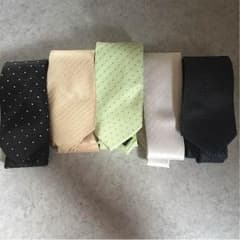 ネクタイのサムネイル