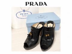 PRADA ヒール ブーツ ブラック タッセルのサムネイル