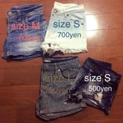 short pantsのサムネイル