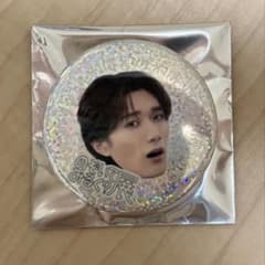 山中柔太朗 のぞいてみるく展 缶バッジのサムネイル
