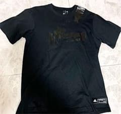 美品　アディダス　Tシャツ　TYO ブラックのサムネイル