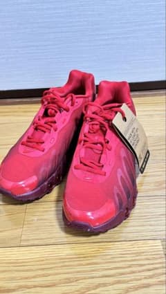 NIKE AIR MAX DN レッド スニーカーのサムネイル