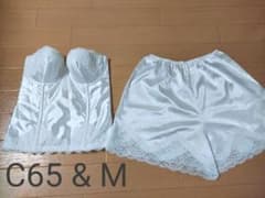 お値下げしました! ブライダルインナー セット C65のサムネイル