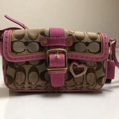 COACHショルダーバッグ♡  再出品!!のサムネイル