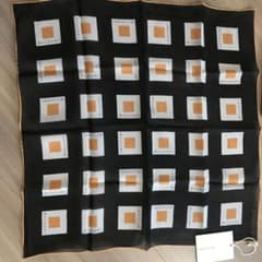 新品 ブルガリ ハンカチのサムネイル