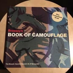 KUNI様専用‼️BRASSEY'S BOOK OF CAMOUFLAGEのサムネイル