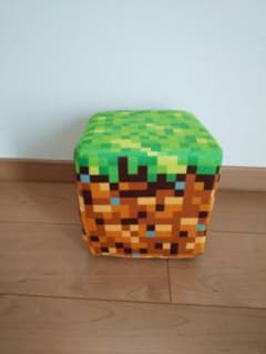 マイクラ 風　クッション　草ブロック　ぬいぐるみのサムネイル