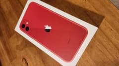 iPhone 11 Red 64GBのサムネイル