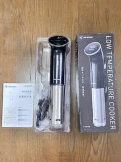 【3〜4回使用】アイリスオーヤマ　低音調理器※値引き交渉可のサムネイル