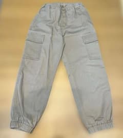 UNIQLO　パンツ　140のサムネイル