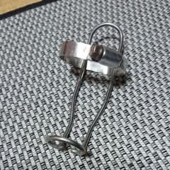 日立 インパクトドライバー キャッチのサムネイル