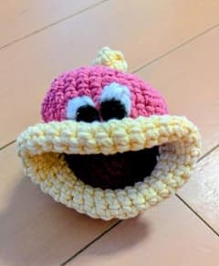 ハンドメイド 目薬 イヤホン 小物入れ 編み物 かわいい 机上収納のサムネイル