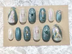 ハンドメイド ネイルチップ グリーン・ホワイト　　エスニックのサムネイル