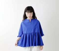 美品】【日本製】Veritecoeurヴェリテクール フリルスリーブブラウス 