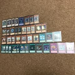 遊戯王 ブルーアイズデッキ 引退品のサムネイル
