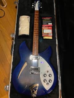 Rickenbacker 330 リッケンバッカーのサムネイル