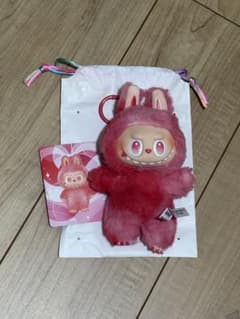 POP MART エナジーラブブ（LOVE）のサムネイル