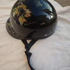 半キャップ　ヘルメットのサムネイル