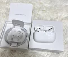 【専用】AirPods Pro 第1世代　【中古】両耳&ケースのサムネイル