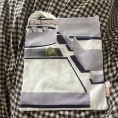 【ゆぽぽ様限定】金沢21世紀美術館オリジナルサコッシュのサムネイル