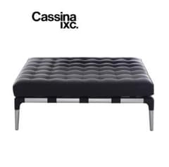 Cassina カッシーナ 241-00 PRIVE オットマン 【3802】 - メルカリ