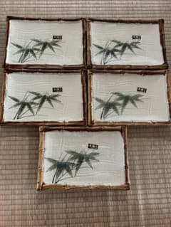 食器のサムネイル