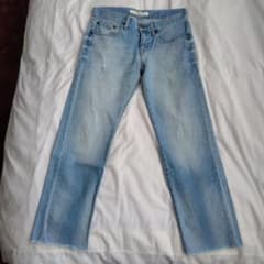 美品 ユニクロ ライトブルー ストレートデニム ダメージ加工 お値下