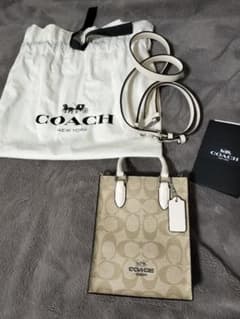 COACH NORTH SOUTH MINI TOTEのサムネイル