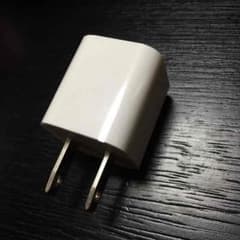 iPhone6s 付属品 充電器USBのサムネイル