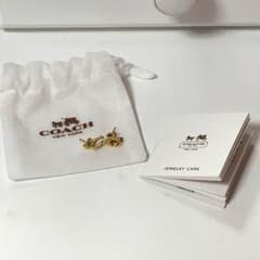coach ピアスのサムネイル