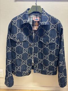 美品　GUCCI GGロゴデニムジャケットサイズ48のサムネイル