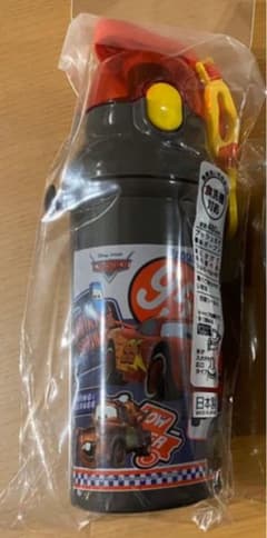 新品未使用品★カーズ　水筒のサムネイル