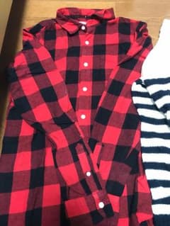 洋服（セーター、上着）のサムネイル