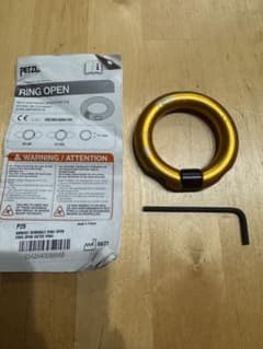 PETZL ペツル RING OPEN P28 アタッチメントリングのサムネイル