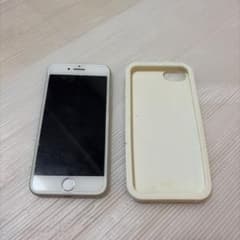 Apple iPhone8 本体 マクドナルドケース付き - メルカリ