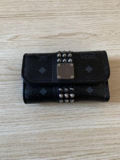 MCM スタッズ 三つ折り財布のサムネイル