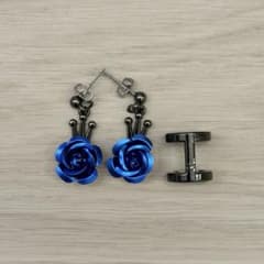 Ado Fashionable Earrings / Ear Cuff - Heart Design (Limited Edition)