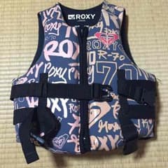 専用！ロキシー ライフジャケットのサムネイル