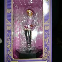 ワンピースの革命軍コアラのフィギュアのサムネイル