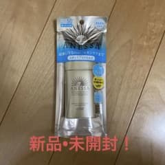 アネッサ日焼け止め　60mlのサムネイル
