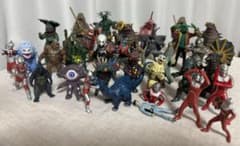 ウルトラ怪獣名鑑 フィギュア 怪獣30体 まとめ売り ウルトラマン