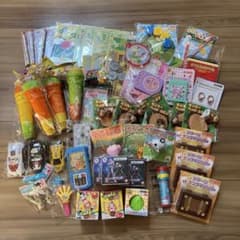 おもちゃセット　おまけセット　50個セットのサムネイル