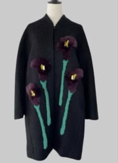 タグ付新品☆MUVEIL ミュベール 花柄刺繍 ウールコート 黒 38 - メルカリ