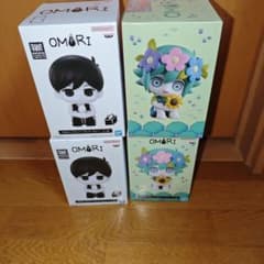 OMORI おすわりフィギュア 4体セット オモリ＆バジル - メルカリ