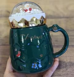 マグカップ　蓋つき　クリスマス　サンタクロースの可愛いマグカップ　緑のサムネイル