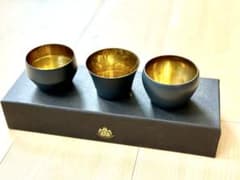 新品: SKULTUNA真鍮製キャンドルホルダー3個セットのサムネイル
